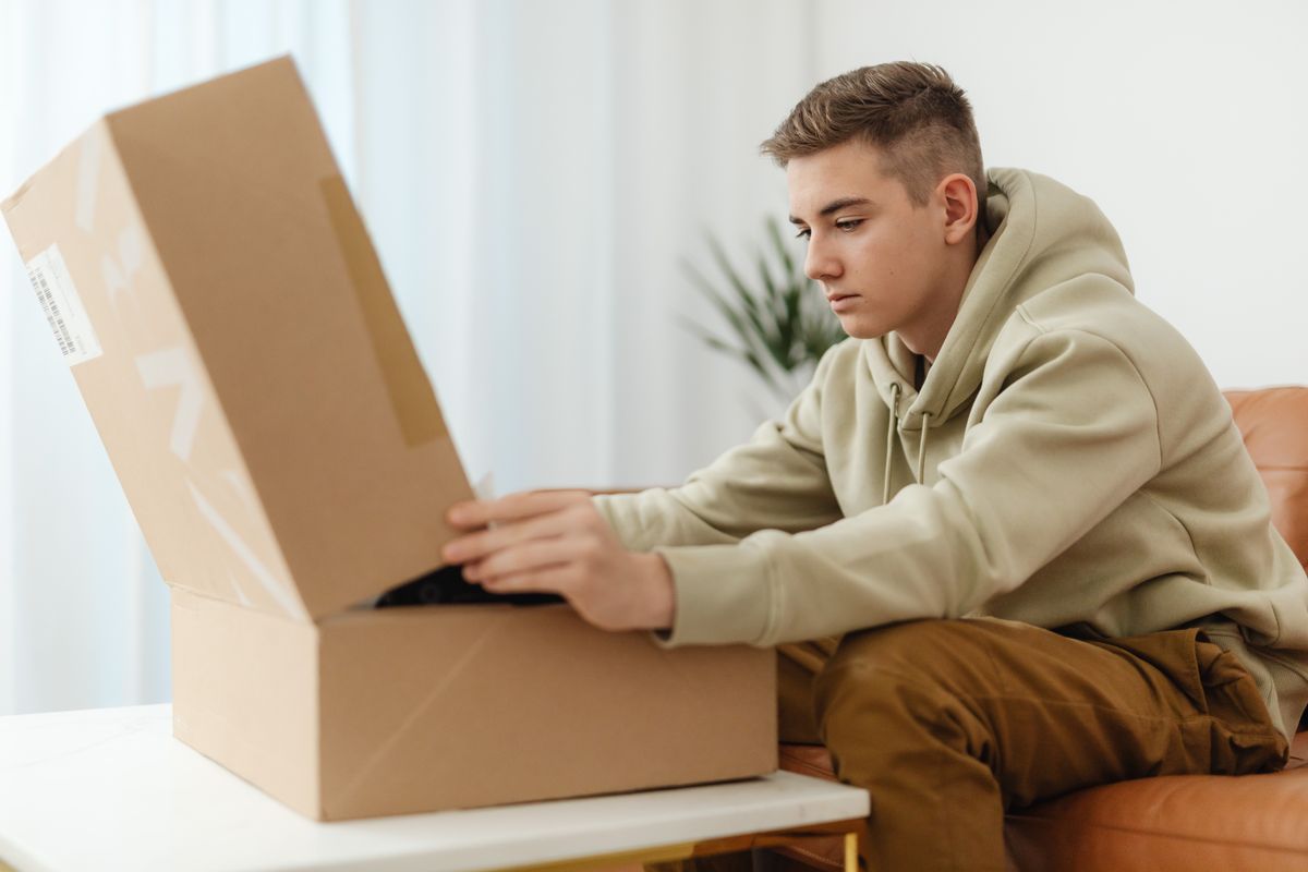 single item delivery in Usk — Single Item Delivery in Usk — the working end of the job