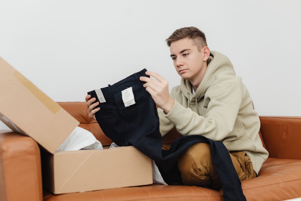 home removals in Kennoway — Loaded properly: blankets, straps and a plan in Kennoway