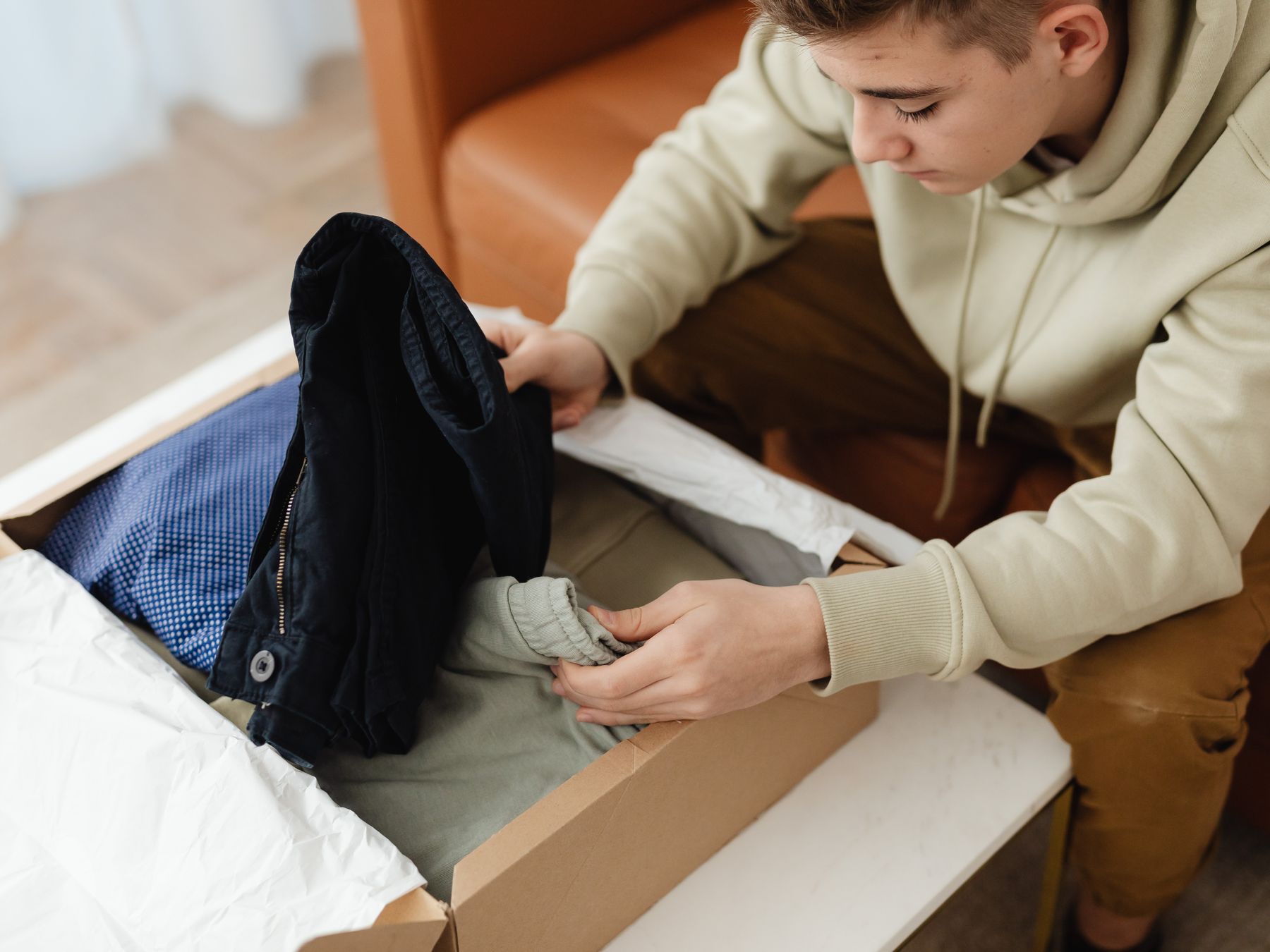Upper Poppleton — professional packers wrapping and boxing belongings