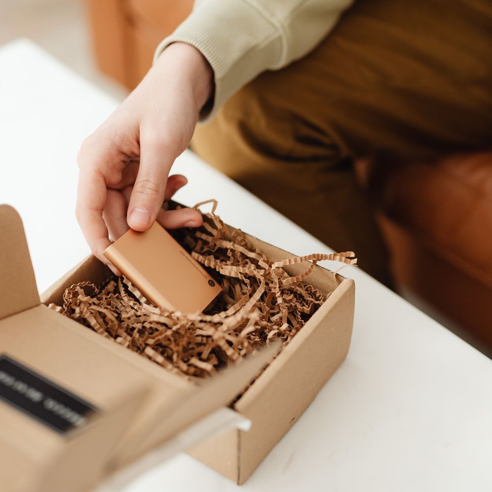 Bradfield — professional packers wrapping and boxing belongings
