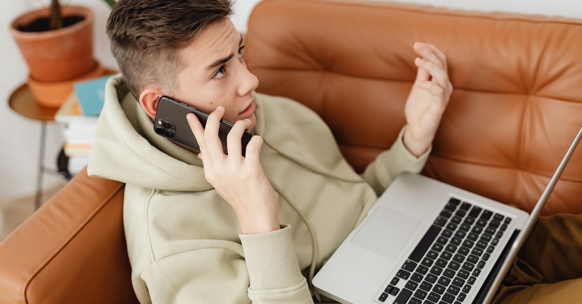 The Best Mobile Gadgets for Students: Essential Tools for Learning