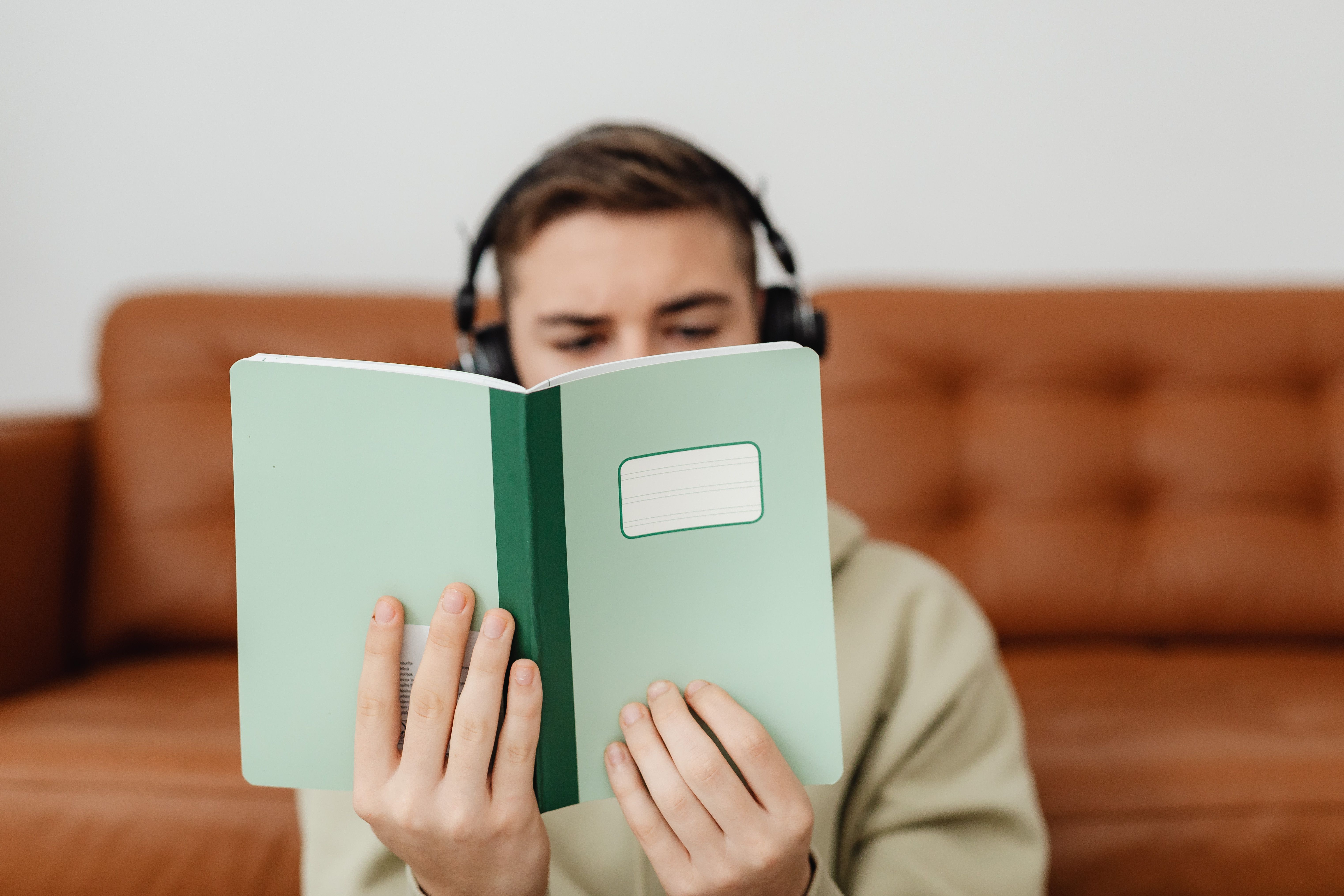 Dicas de como estudar com entretenimento: aprenda a conciliar diversão e foco