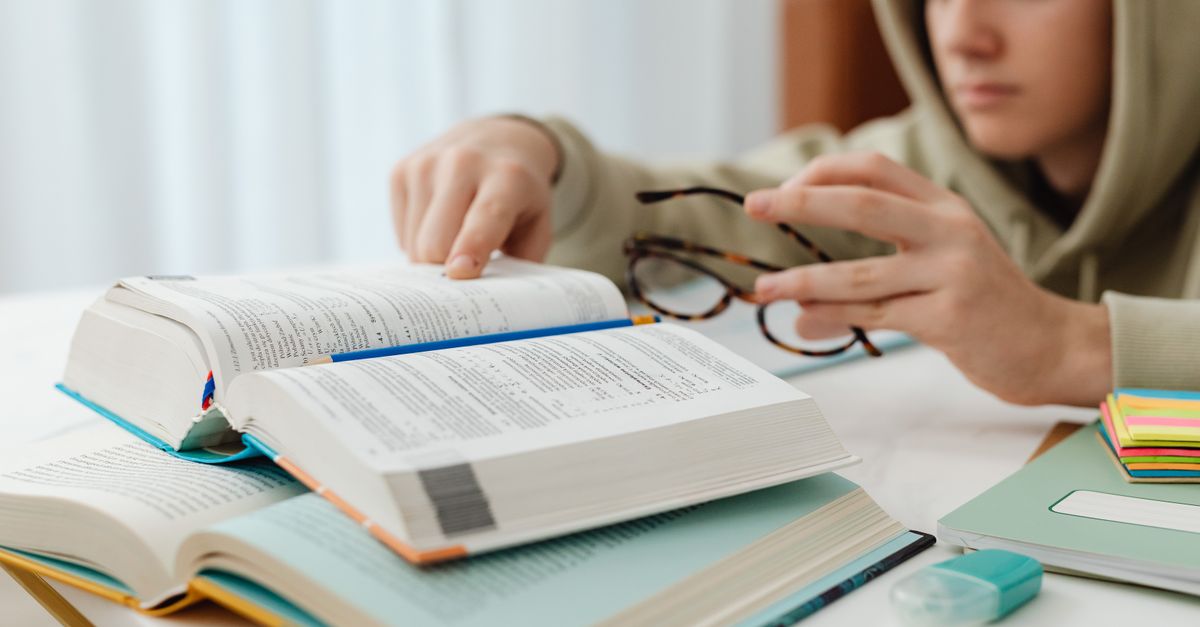 Zimbabwe Paper Offers Exam Prep Guidance for Students