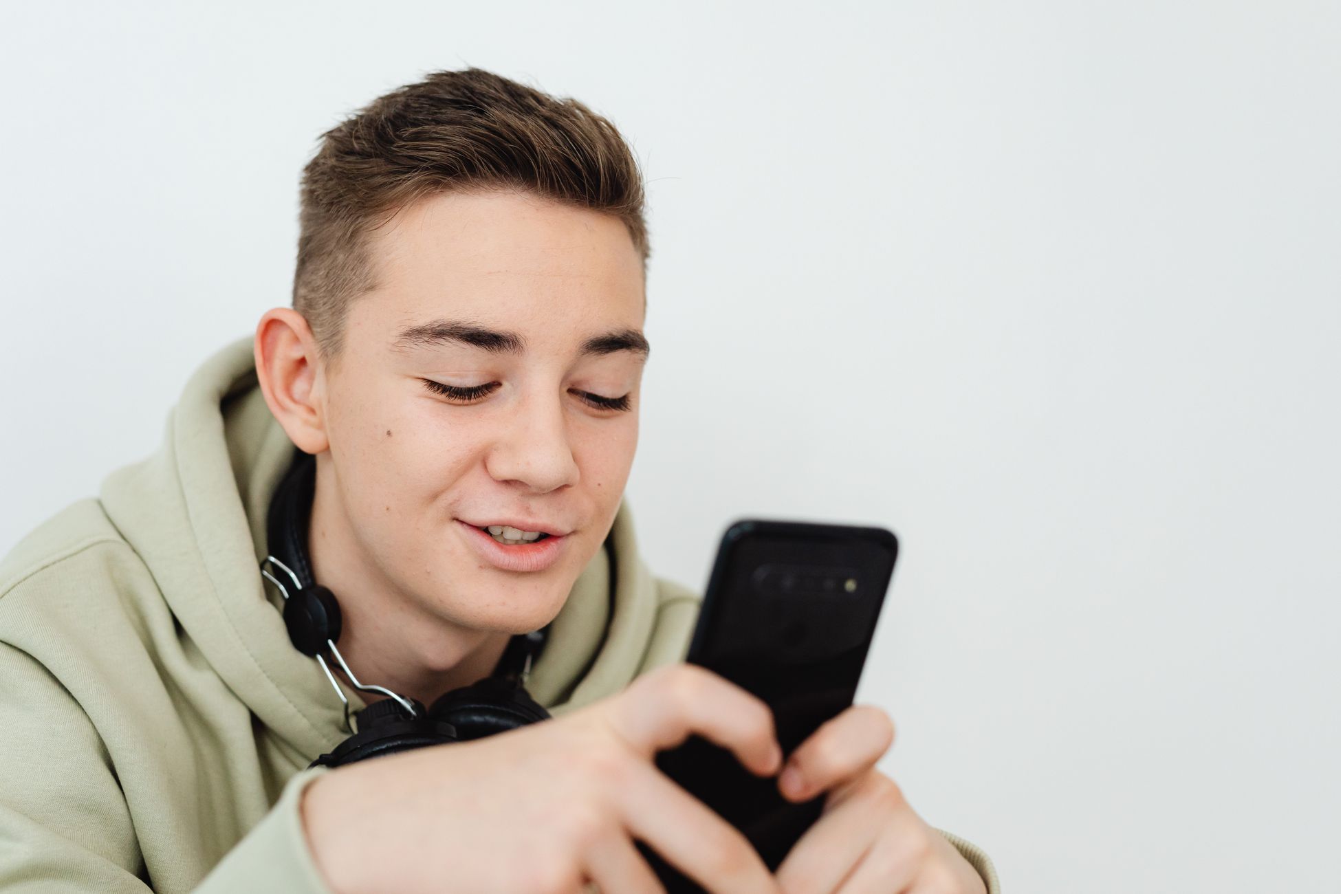 Twijfel over effect smartphoneverbod op mentale gezondheid