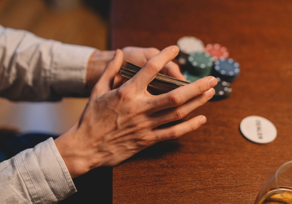 Online Casino: Spielautomaten und Live-Spiele im Überblick