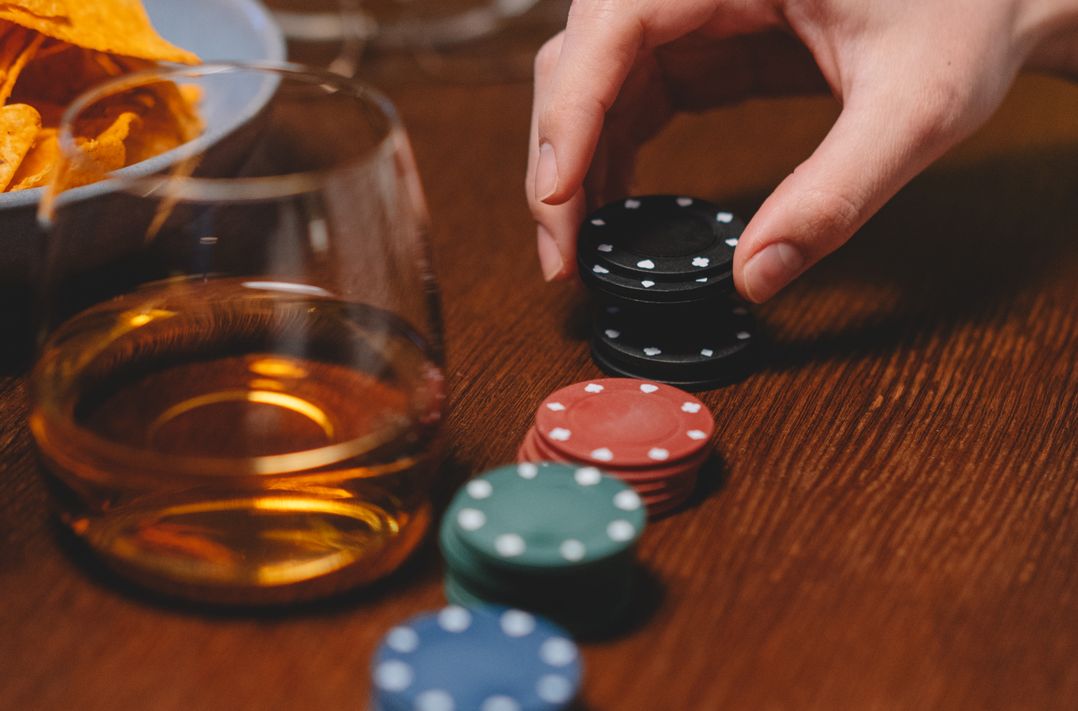 Online Casino: Spielautomaten und Live-Spiele im Überblick