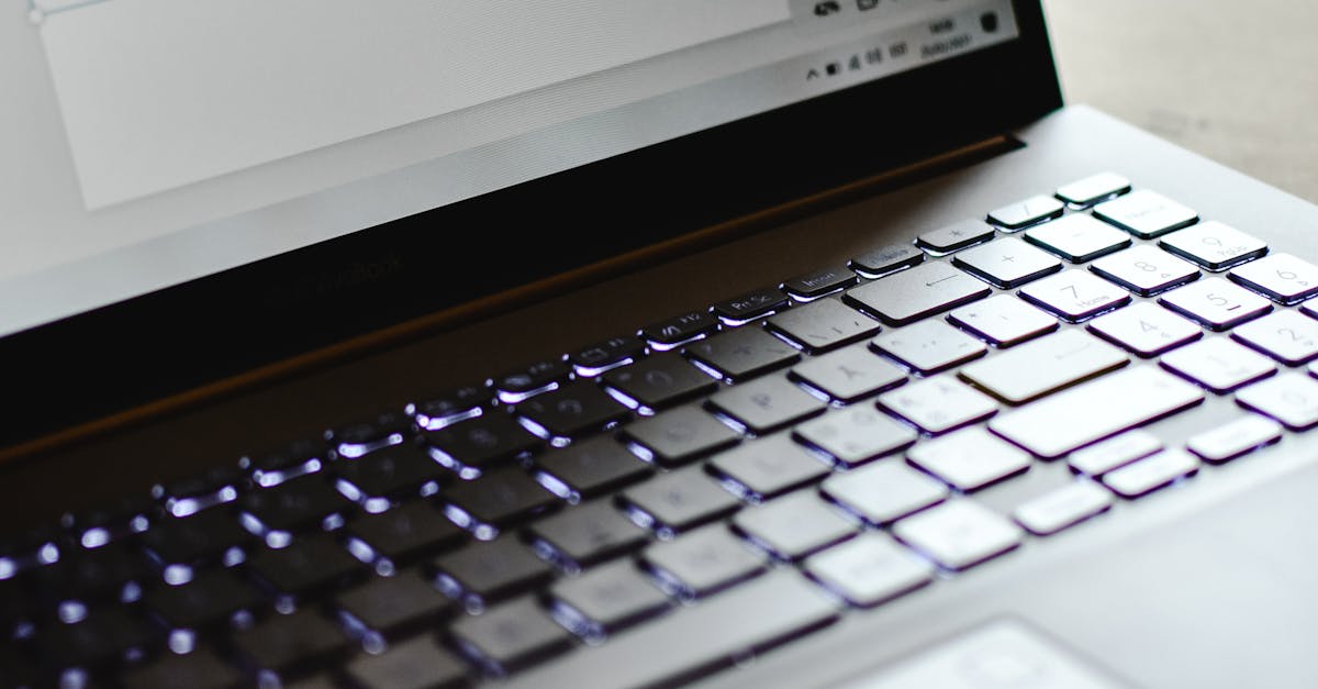 How to drift in asset to Cora with keyboard