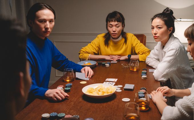 Online Casino: Spielautomaten und Live-Spiele im Überblick