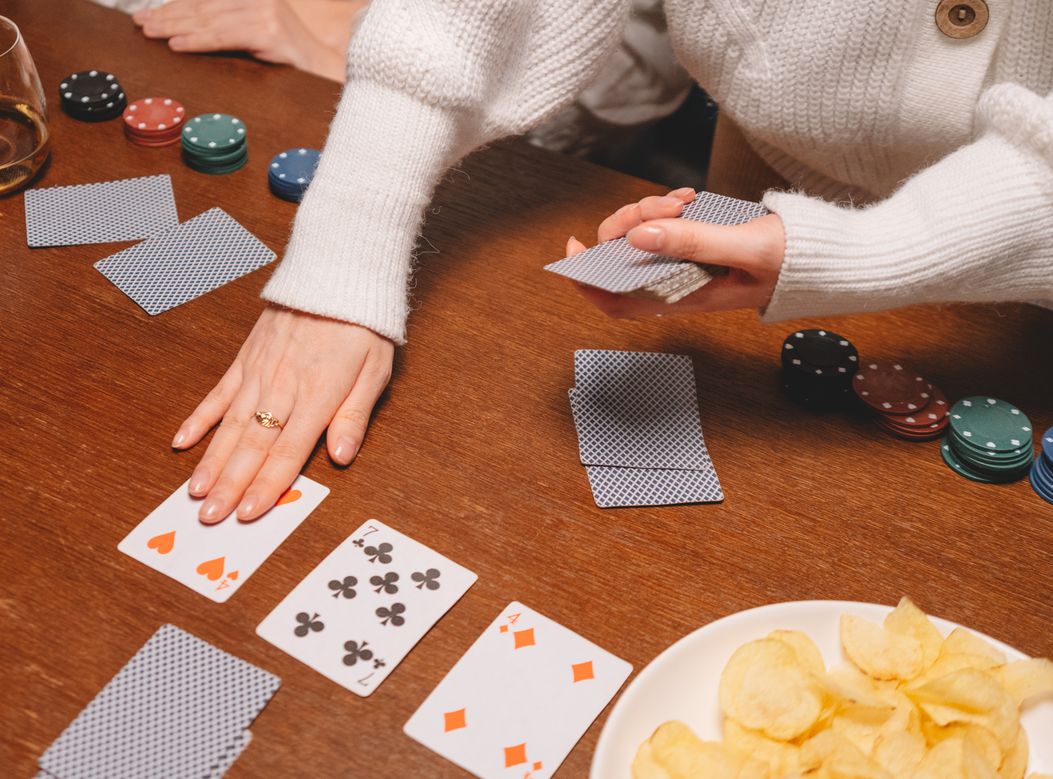 Online Casino: Spielautomaten und Live-Spiele im Überblick