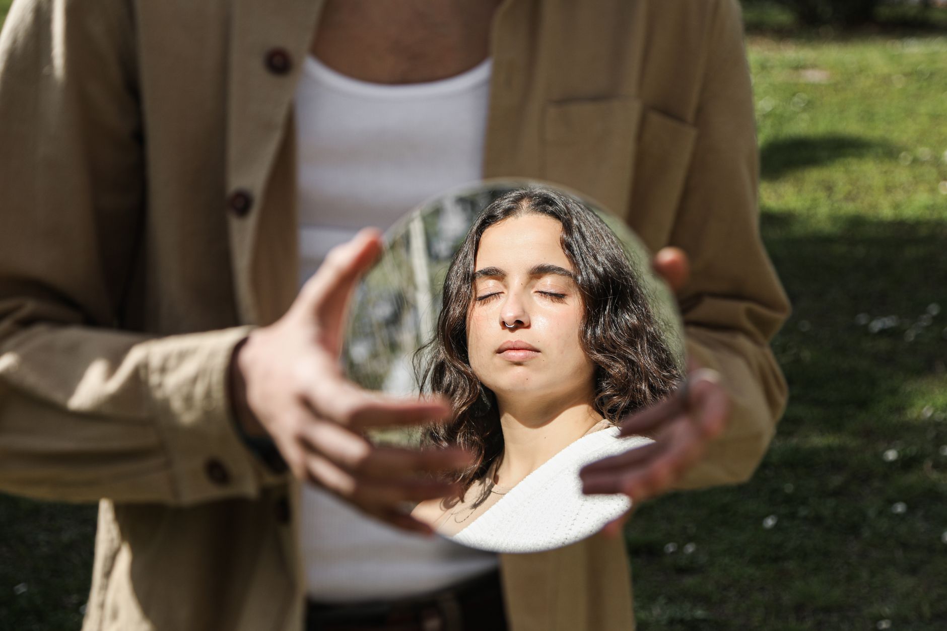 Mirror Gazing: A Simple Meditation for Self-Discovery and Inner Peace