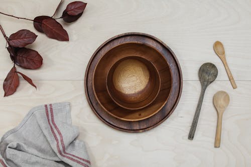 Free Бесплатное стоковое фото с вид сверху, деревянная тарелка, деревянные ложки Stock Photo