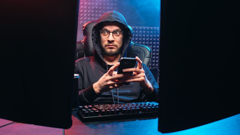 Celular sem sinal? 5 jeitos fáceis de consertar o chip