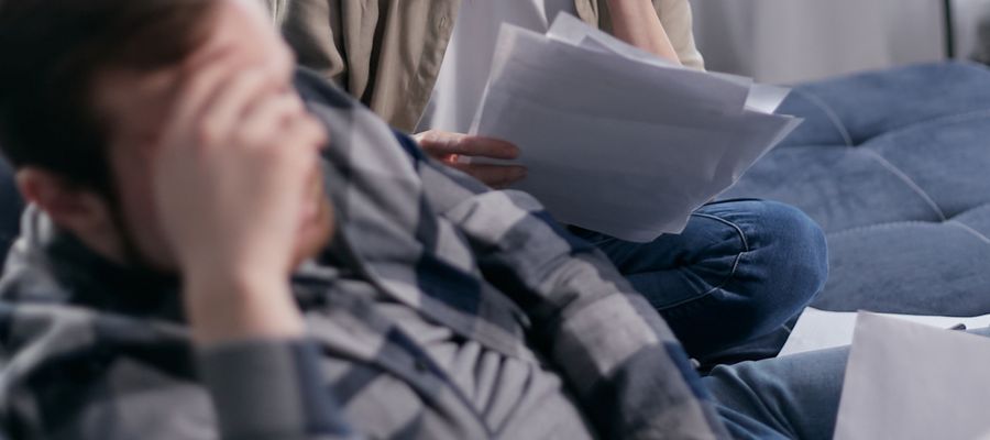 IRS Tax Resolution Services in Orlando — Free Consultation Couple meeting with an Enrolled Agent for IRS tax resolution services in Orlando, Florida — Tax Debt Relief Group
