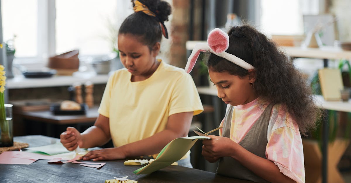 Crafting with Kids: Fun and Easy Projects