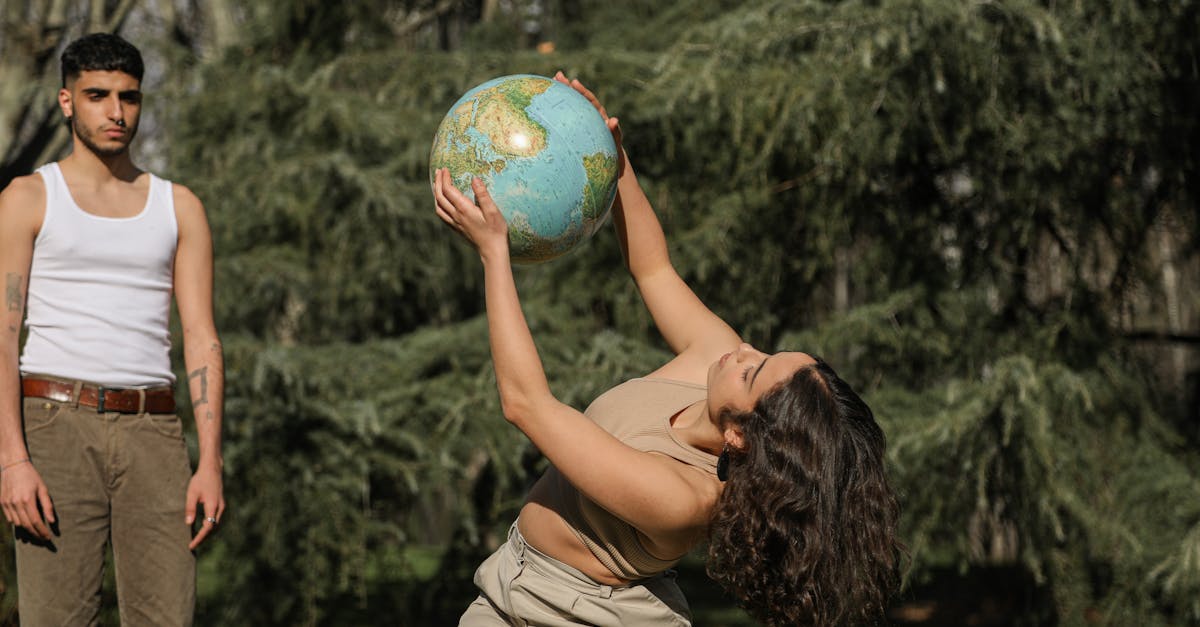 全球局勢動盪 國際合作成為穩定關鍵