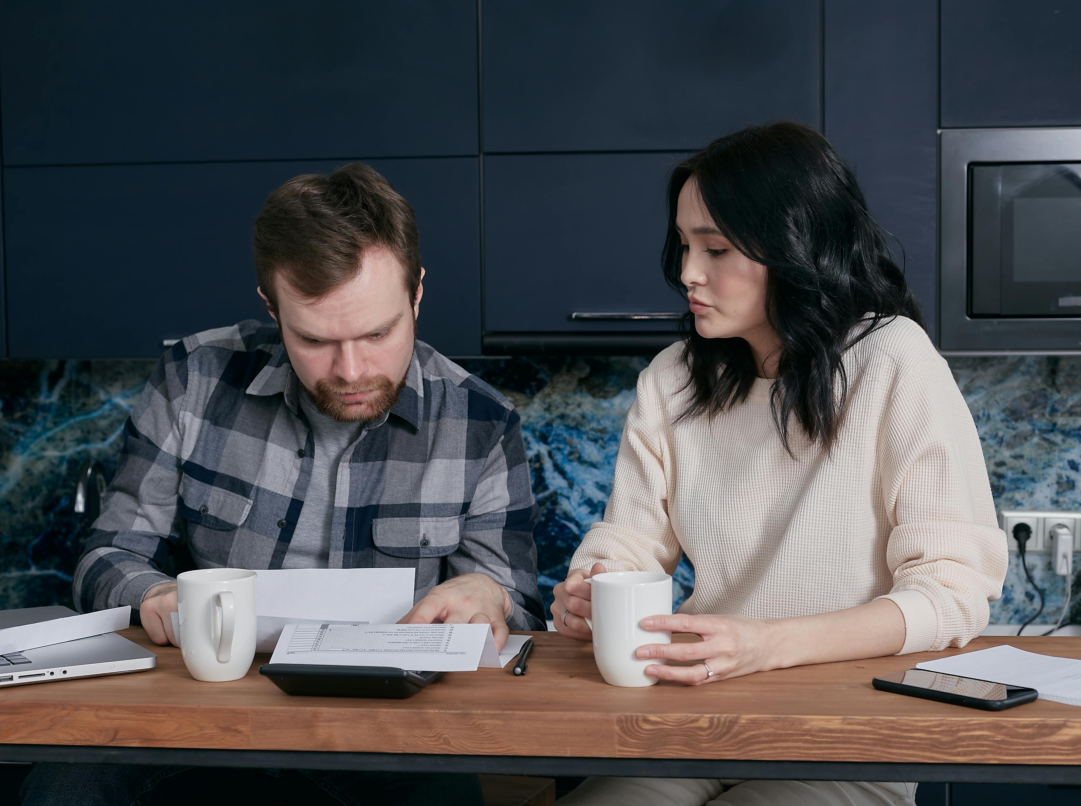 mortgage rates refinancing — Photo by Mikhail Nilov on Pexels