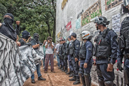 brasilia em chamas içeren Ücretsiz stok fotoğraf