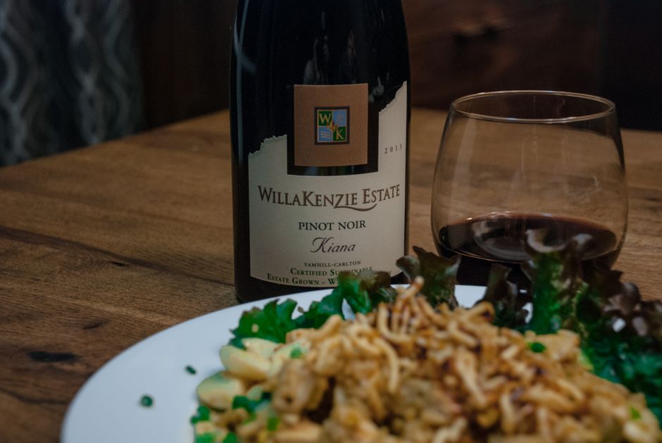 A dinner table with Pinot Noir and paired dishes - best pinot noir under $20 A dinner table with Pinot Noir and paired dishes - best pinot noir under $20