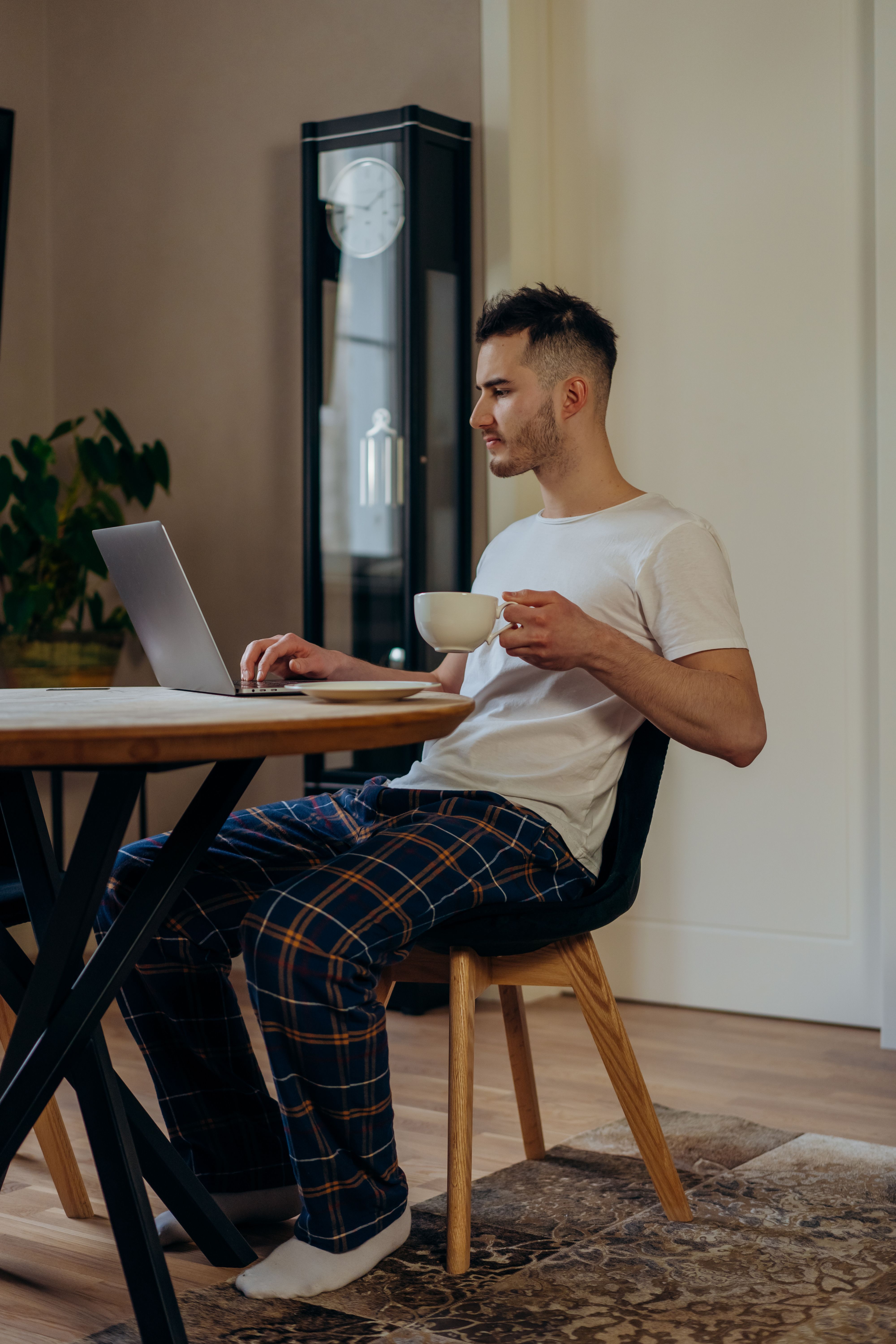 Man Using Laptop Computer · Free Stock Photo