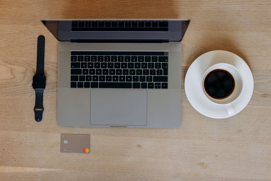 상무지구 카페서 노트북 배터리 방전? 광주 서구 직장인이 3년 써본 20000mAh 보조배터리 후기 (단점 1개 공개)