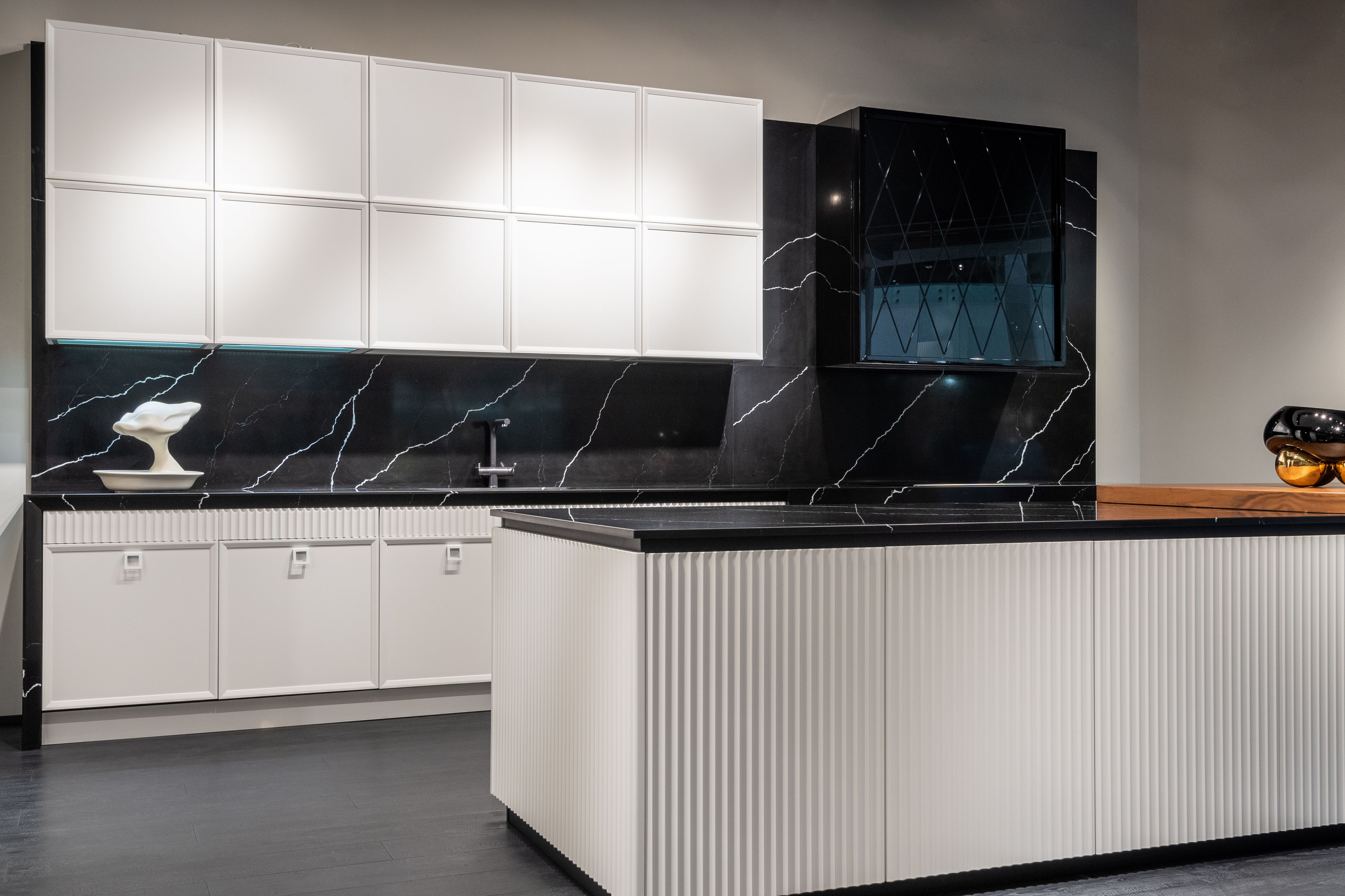 Stylish dark kitchen interior in modern apartment · Free Stock Photo - Urban Dark Glamorous Kitchen Decor