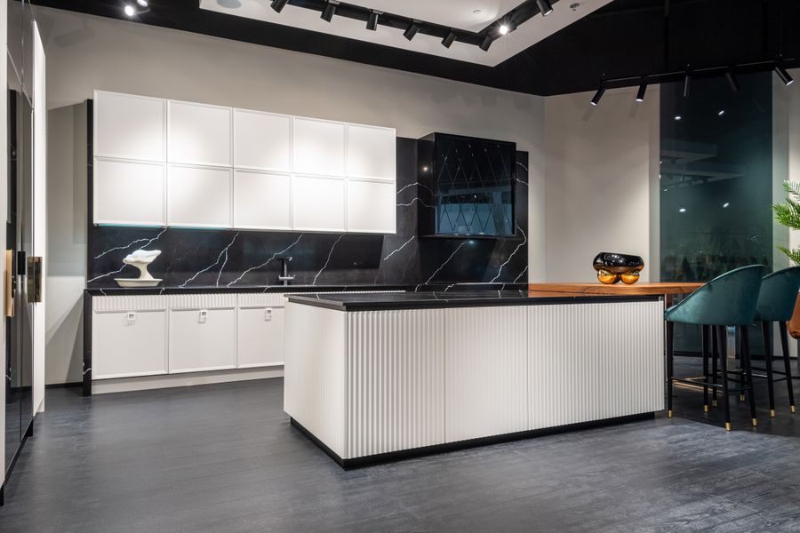 Open plan kitchen and living space, Max Vakhtbovych on Pexels