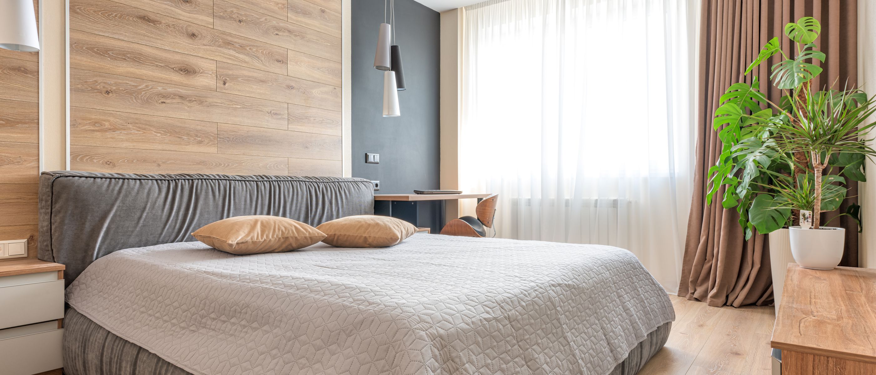 Wallpapering in Plumstead — woodwork brushed to a crisp, smooth line