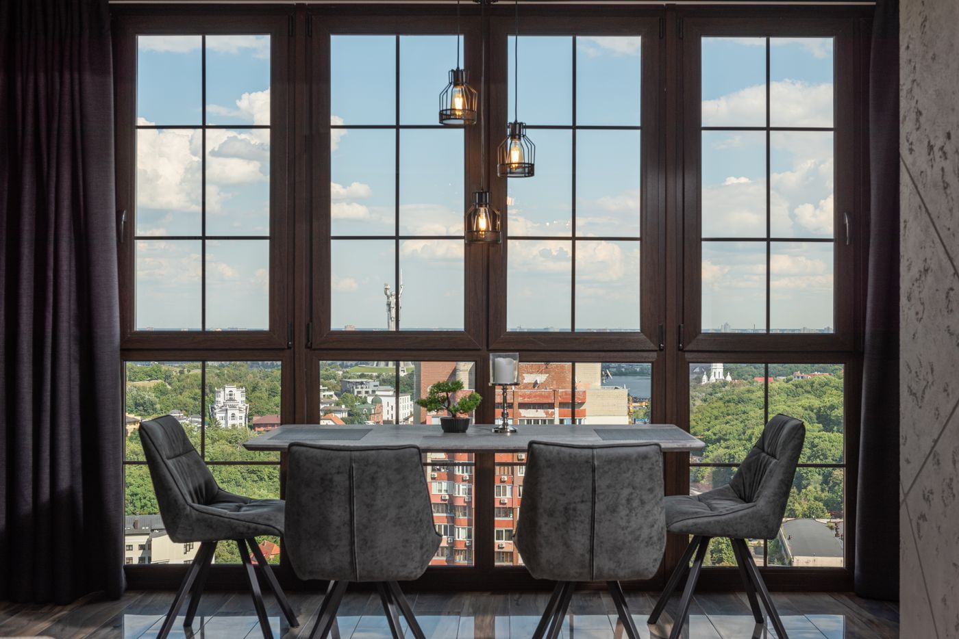 Furniture & Custom