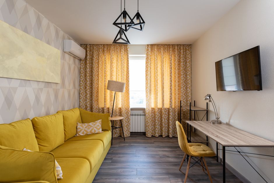 Mastering Small Space Décor: Transform Your Home with Clever Tips