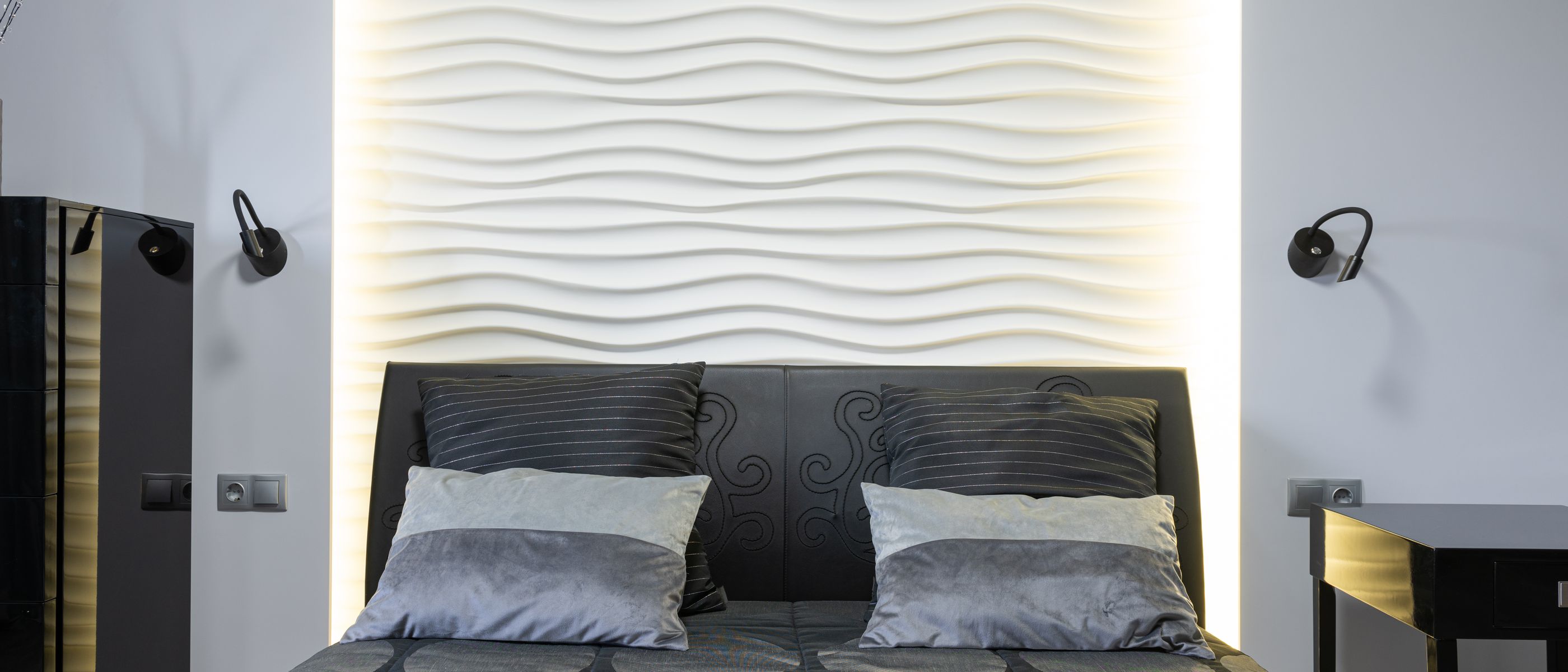Interior Painting in Wormwood Scrubs — dust sheets down and the room fully protected