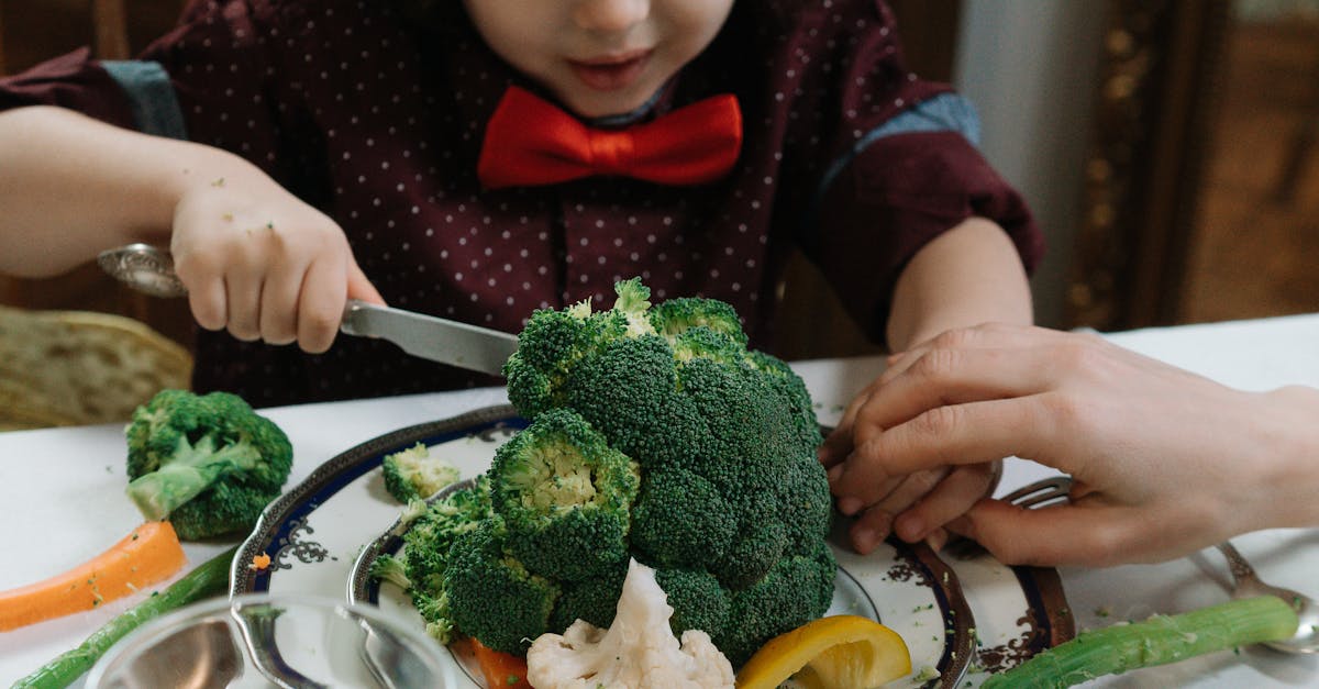How long to boil broccoli and cauliflower florets