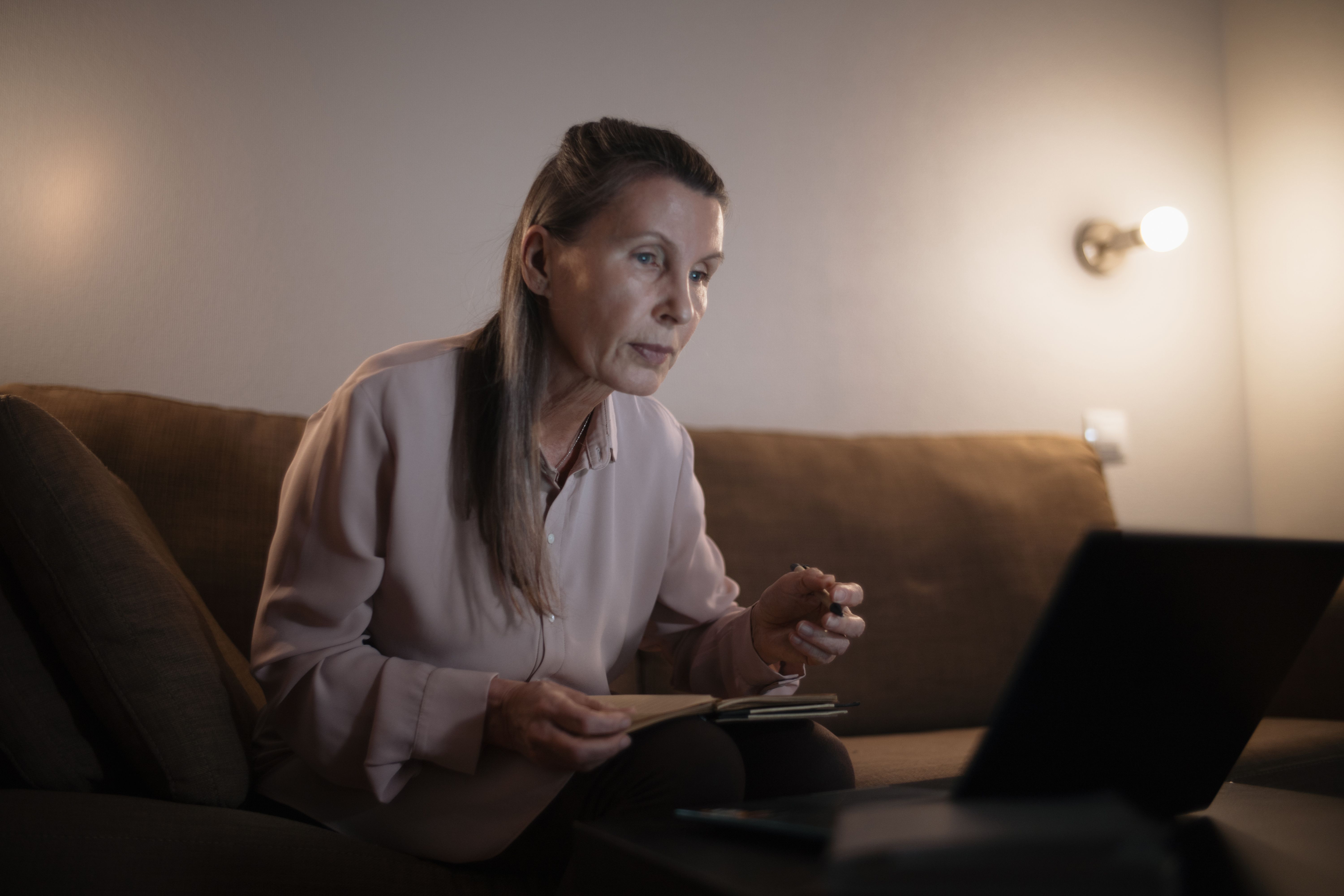 When Should I Worry About a Sudden Inability to Remember Simple Words or Tasks?