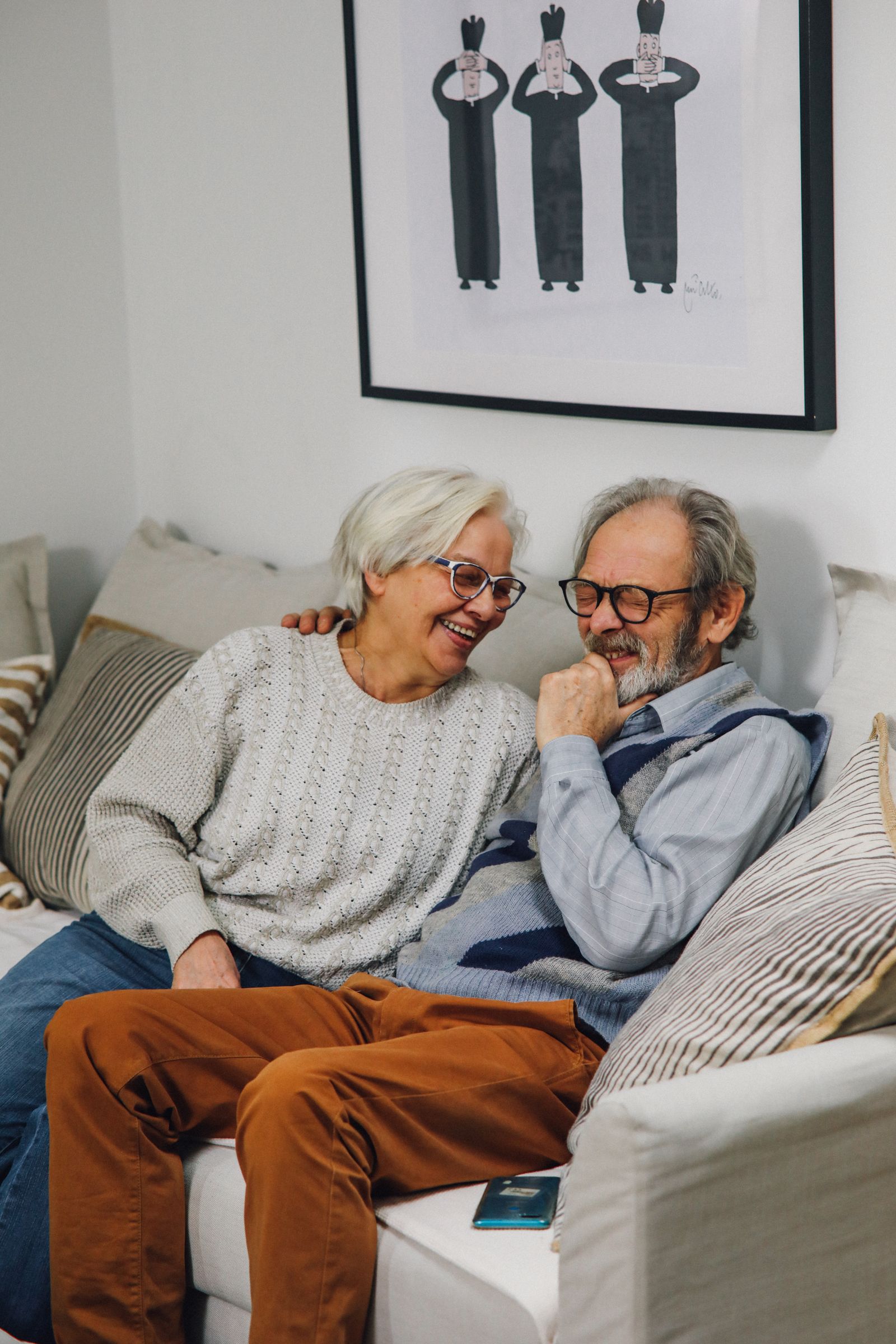 An older couple enjoying a relaxed moment together at home
