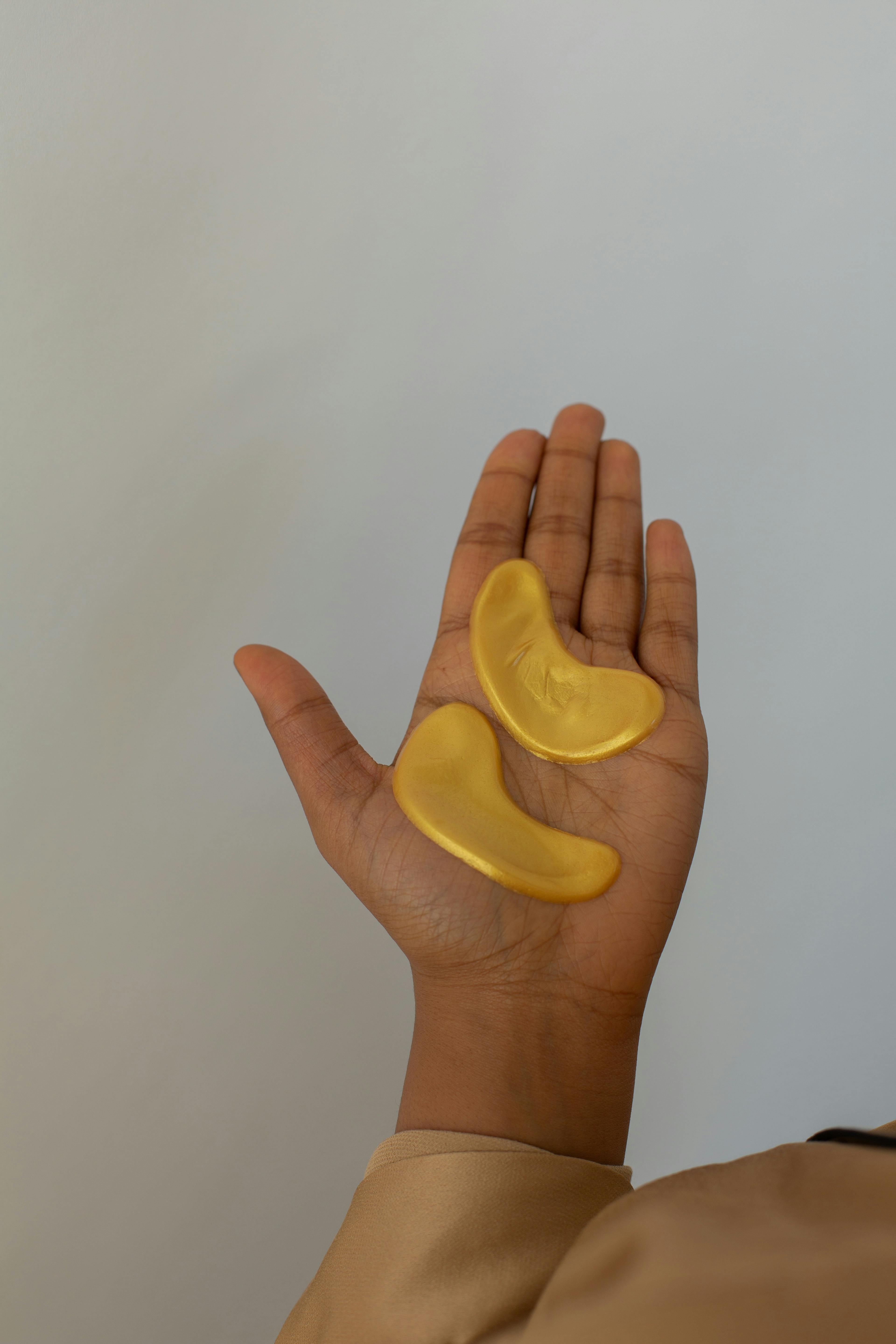 Addressing ‌Common Misconceptions about Red Light Therapy