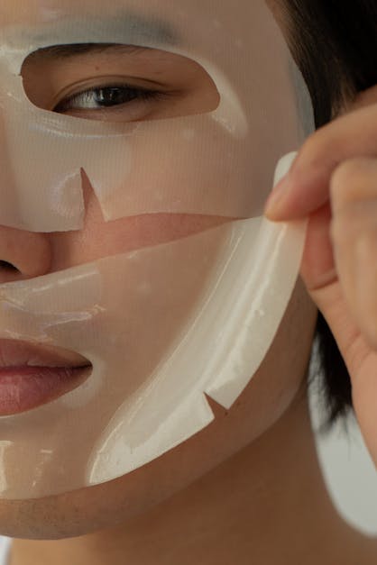 How to take off waterproof mascara easily