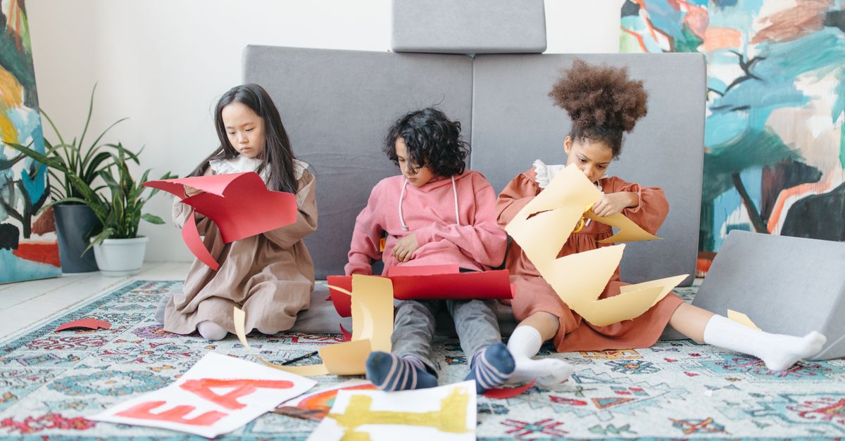 Top 10 Creative Activities to Try with Friends
