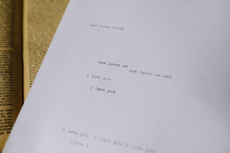 A Bond Paper With Typewritten Message