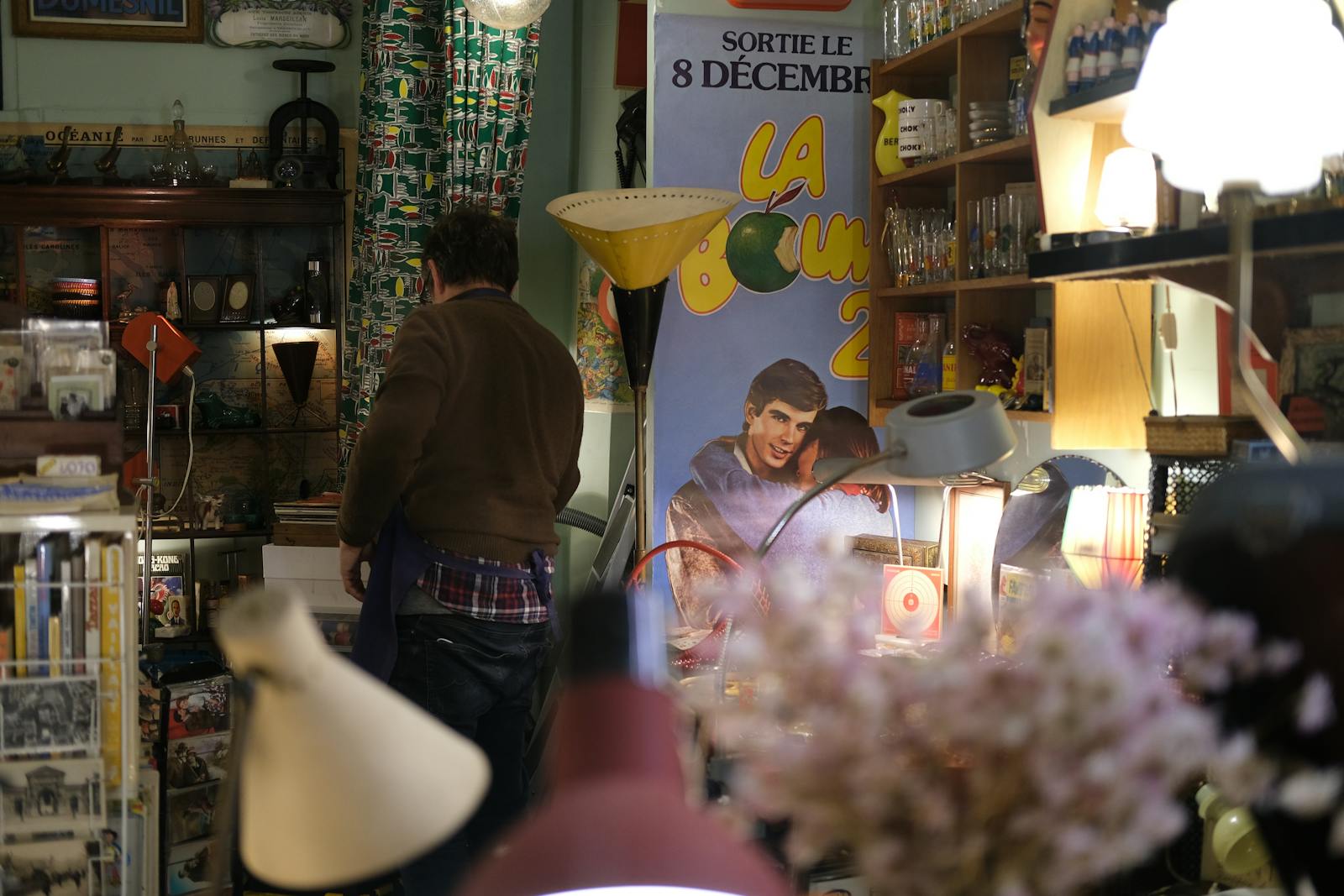 Lumina: The Adaptive Smart Desk Lamp