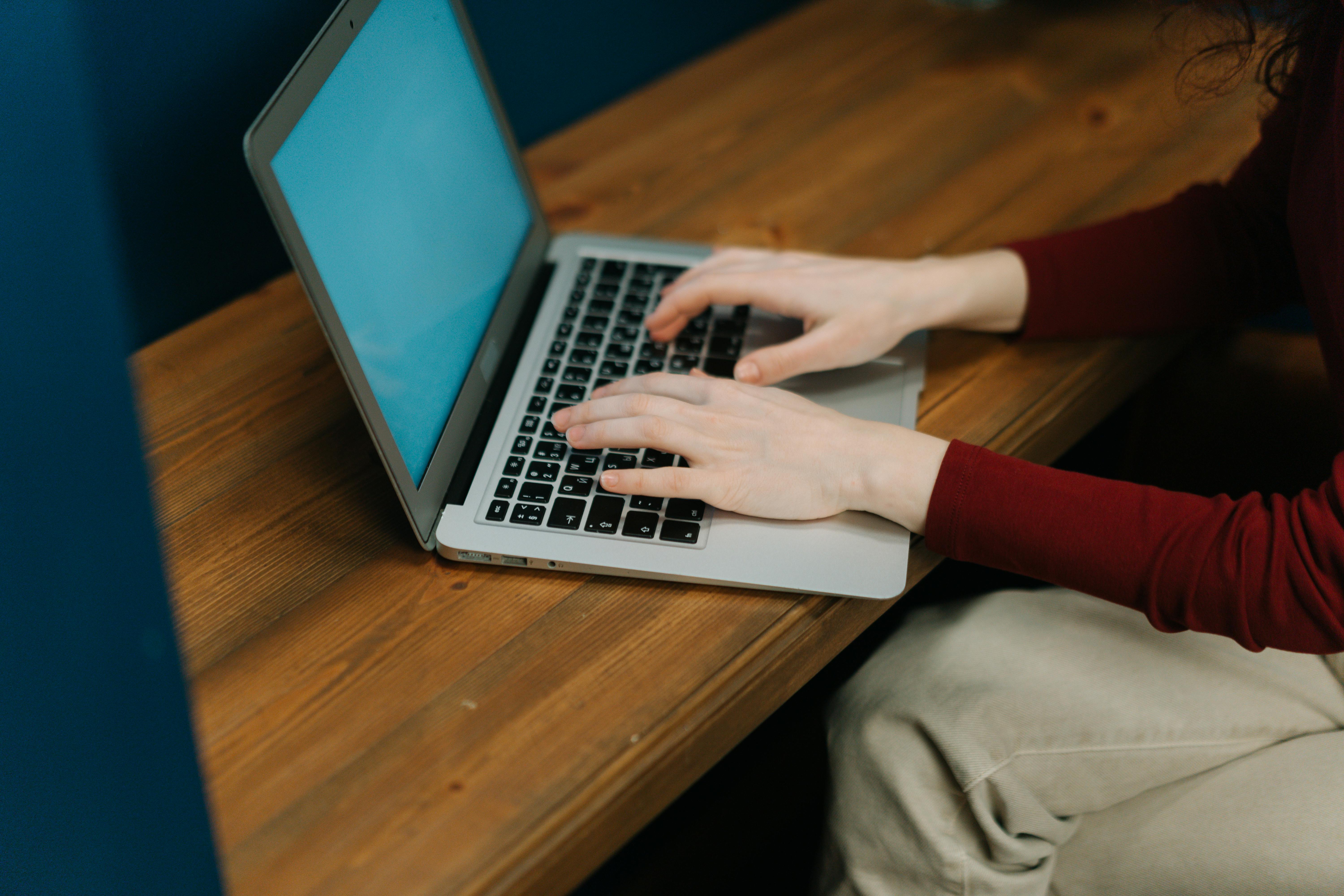 Gratis Foto stok gratis #dalam, bekerja, berfokus Foto Stok