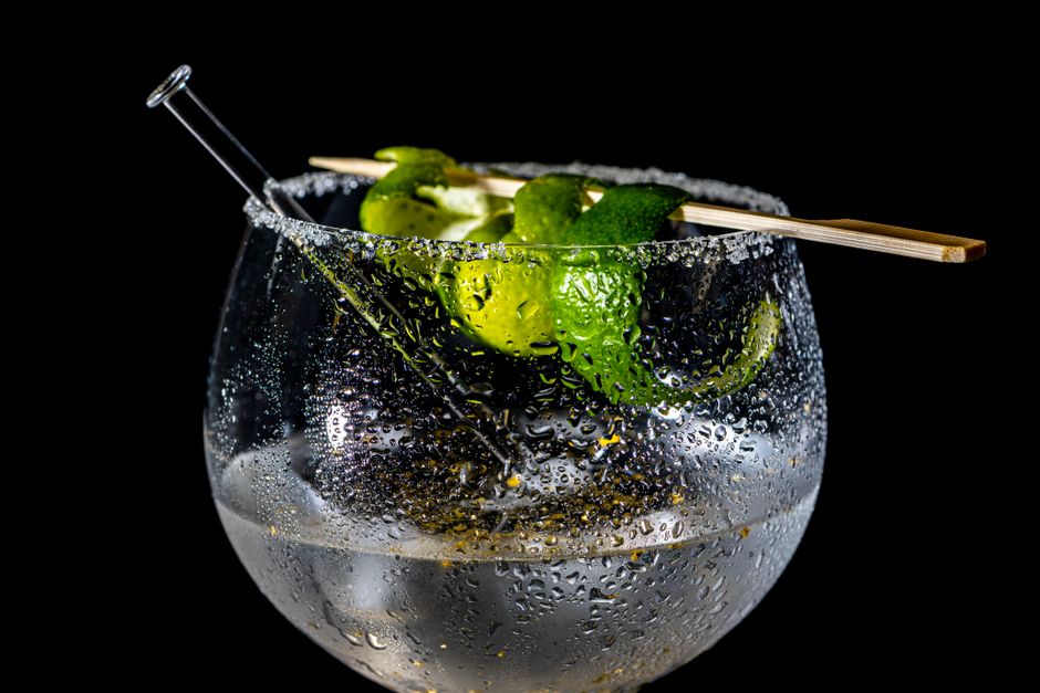 How to Make the Perfect Gin and Tonic