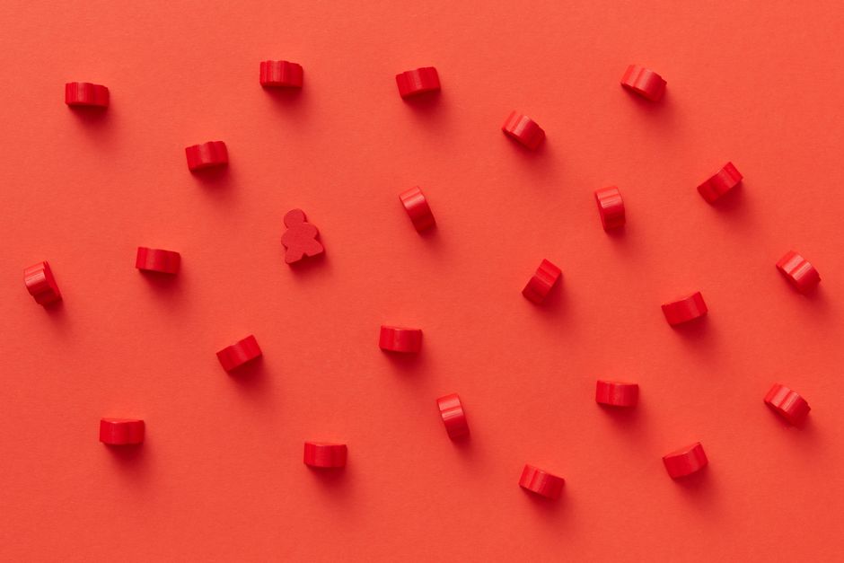 How to Design a Competitive Benefits Package for Retention