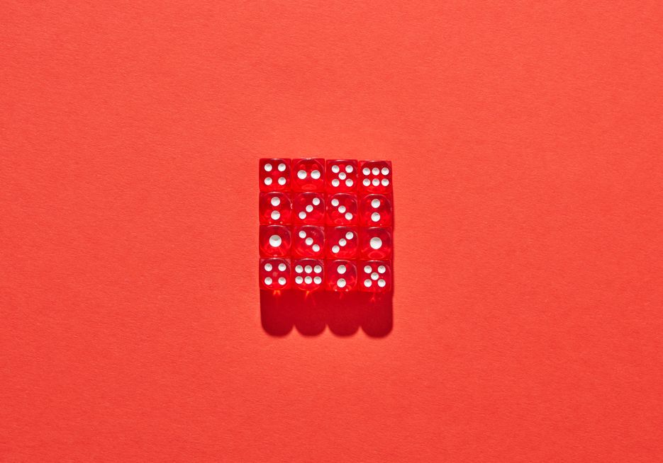 Online Casino: Spielautomaten und Live-Spiele im Überblick