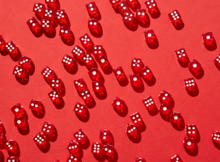 Online Casino: Spielautomaten und Live-Spiele im Überblick