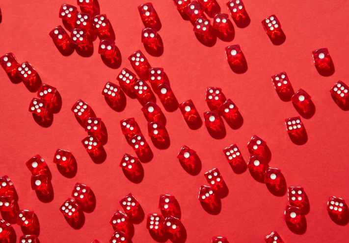 Online Casino: Spielautomaten und Live-Spiele im Überblick