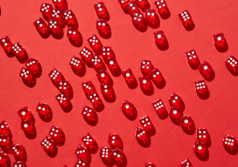 Online Casino: Spielautomaten und Live-Spiele im Überblick