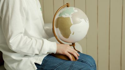Shifu Orboot Earth by PlayShifu