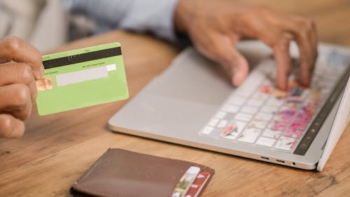 Foto profissional grátis de cartão de crédito, carteira, cliente