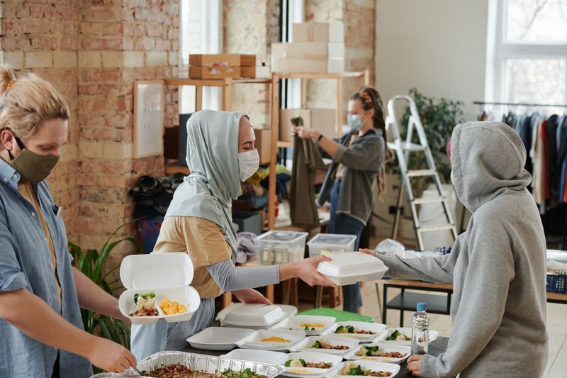 إطعام عائلة في رمضان