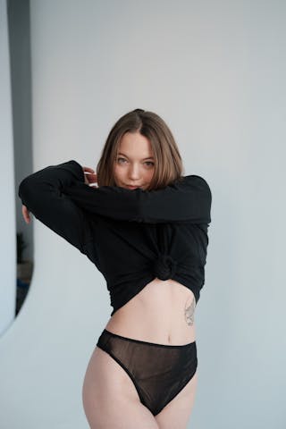 Exploring Lesbian Pleasure: First Time Oral Sex Experience
