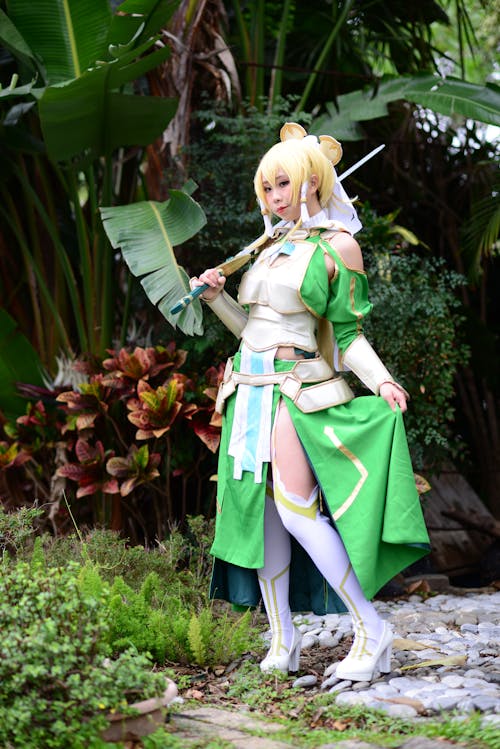 Immagine gratuita di albero, cosplay, cosplayer